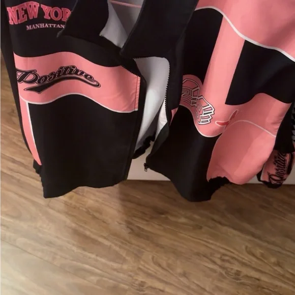 Jacket - Picture 3 of 6